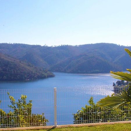 Lago Azul Villas Ferreira do Zêzere 外观 照片