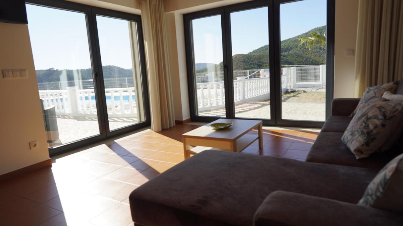 Lago Azul Villas Ferreira do Zêzere 外观 照片