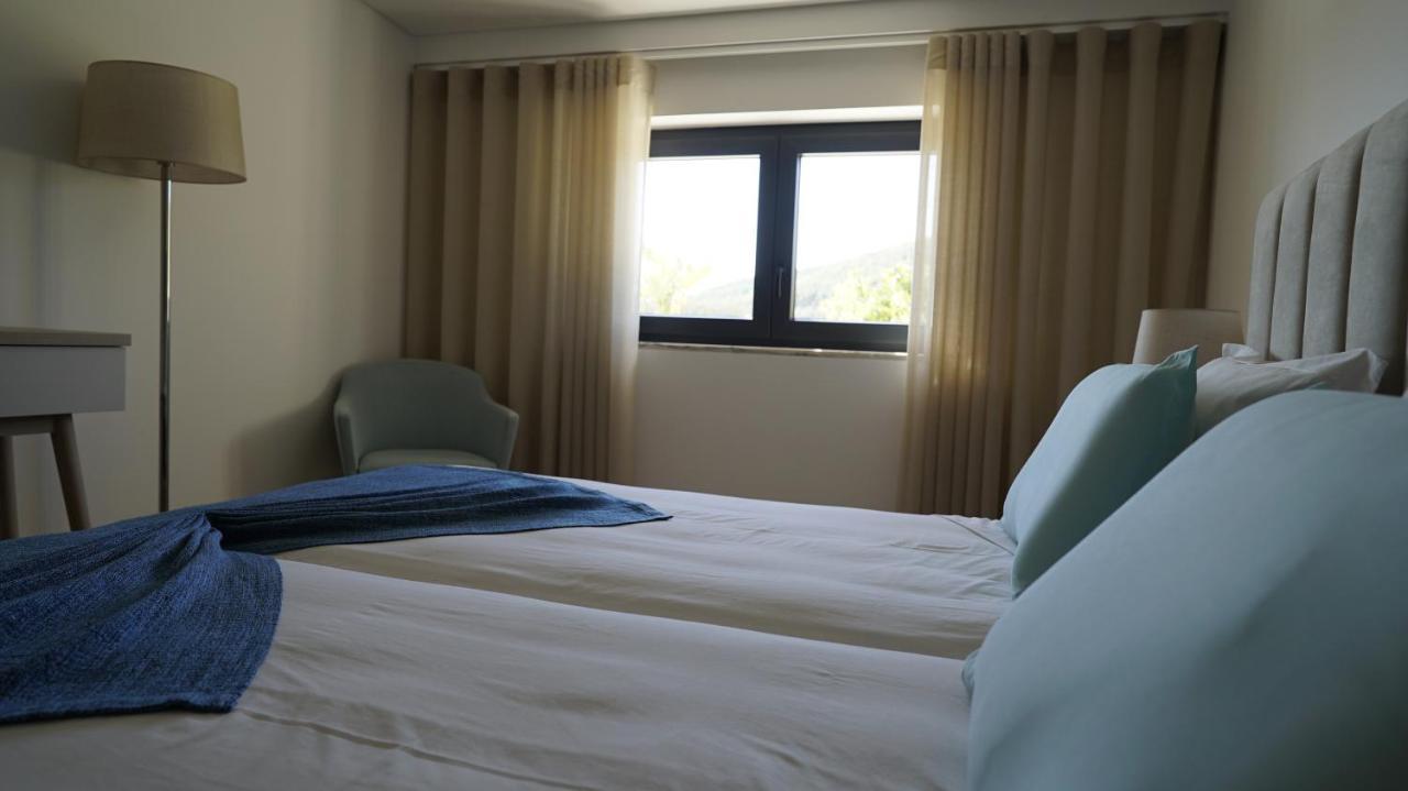 Lago Azul Villas Ferreira do Zêzere 外观 照片