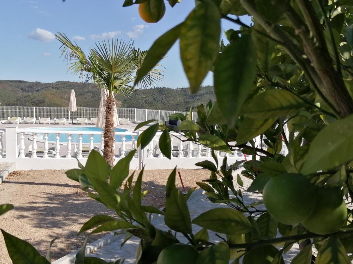 Lago Azul Villas Ferreira do Zêzere 外观 照片
