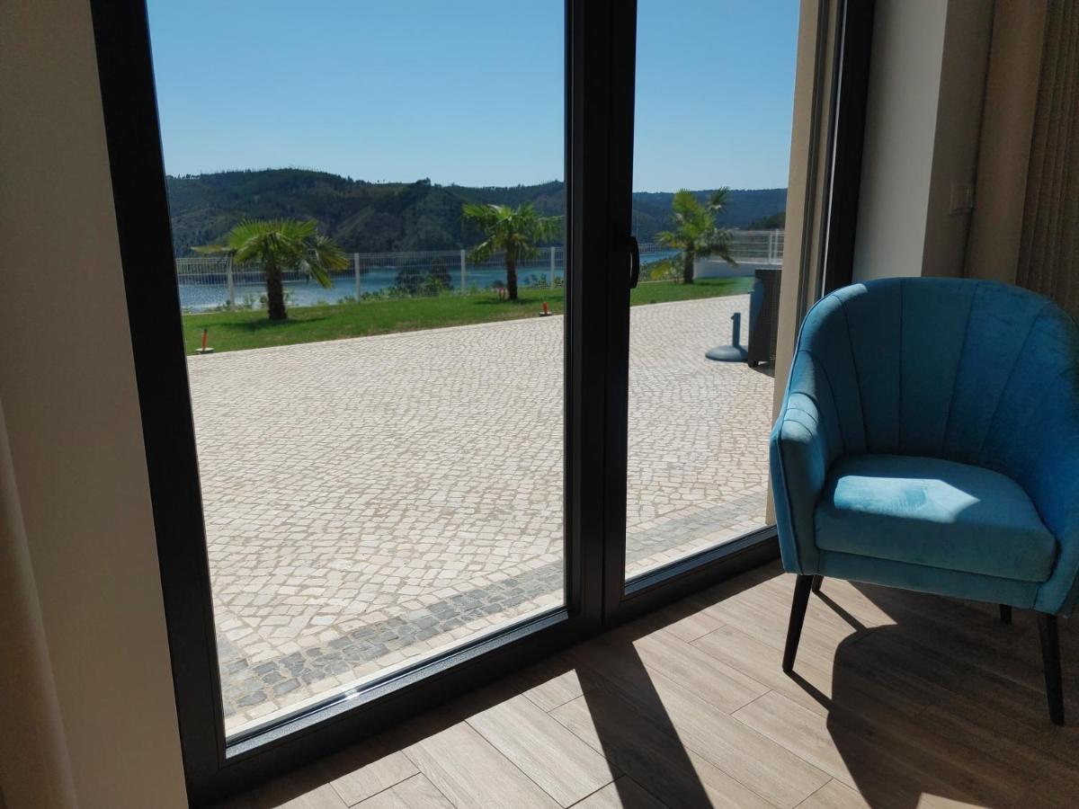 Lago Azul Villas Ferreira do Zêzere 外观 照片
