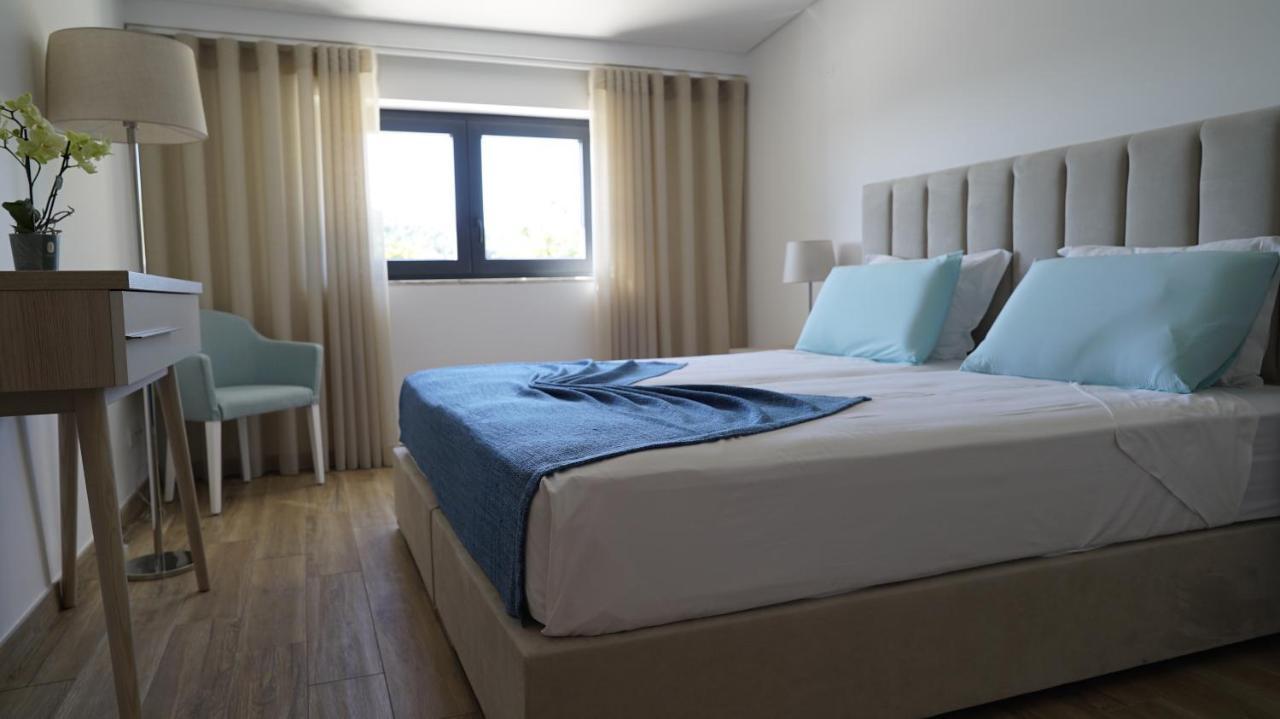 Lago Azul Villas Ferreira do Zêzere 外观 照片