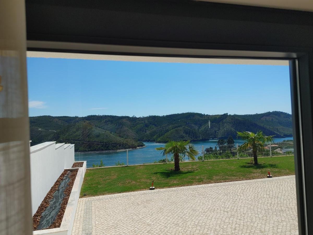 Lago Azul Villas Ferreira do Zêzere 外观 照片