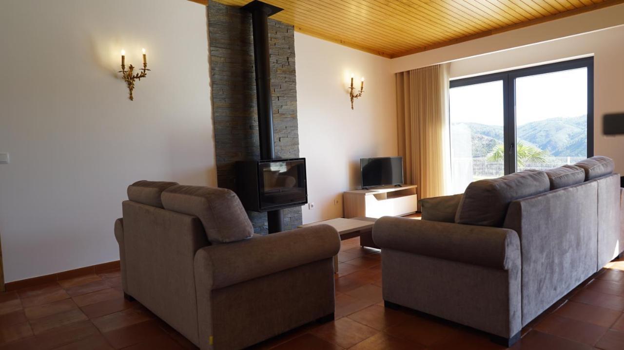 Lago Azul Villas Ferreira do Zêzere 外观 照片